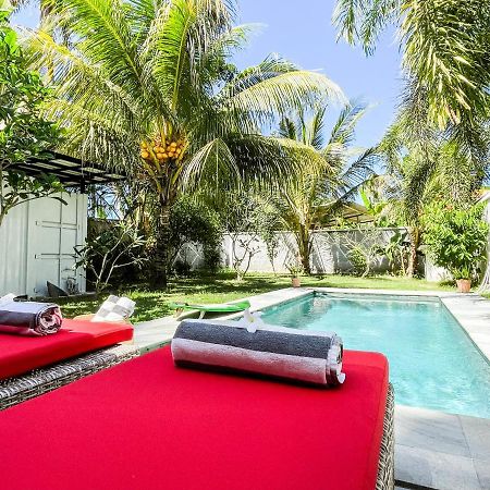 Villa Kotak Surfers Escape Reopening Rates Apply Now Selong Blanak Exterior foto